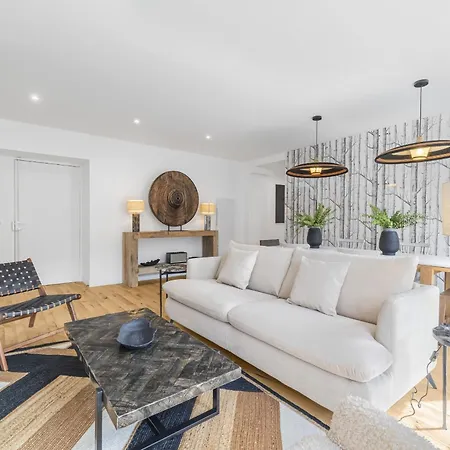 Signature Apartment